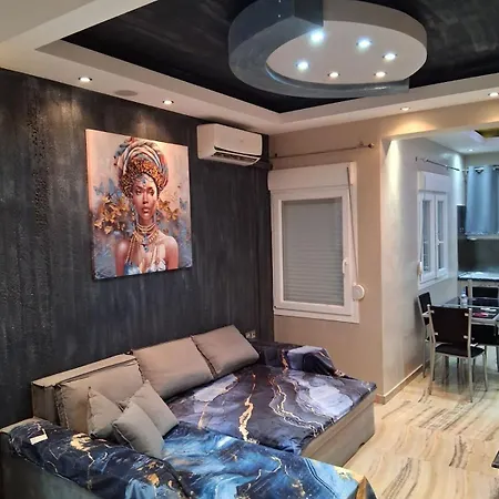 Olgas Palace No1 *